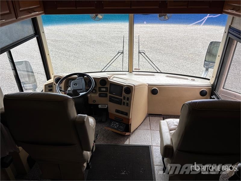 Winnebago Motor Home Autocaravanas e Caravanas