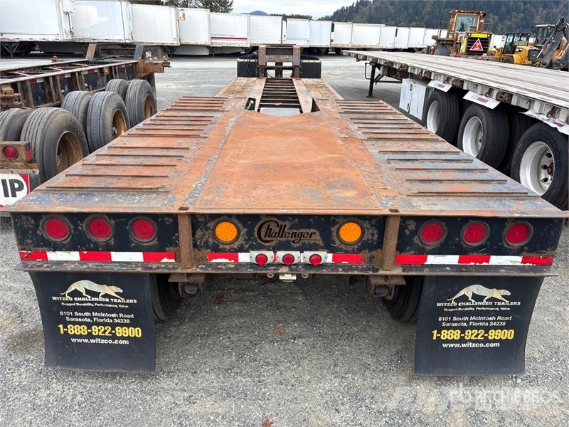 Witzco Challenger Challenger RG50 Tri/A Lowboy Trailer Низькорамні причепи