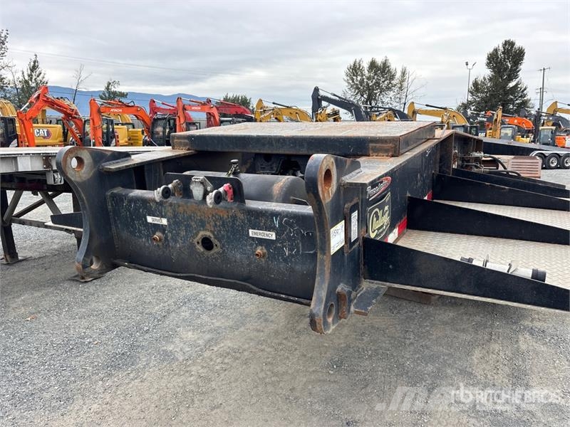 Witzco Challenger Challenger RG50 Tri/A Lowboy Trailer Низькорамні причепи