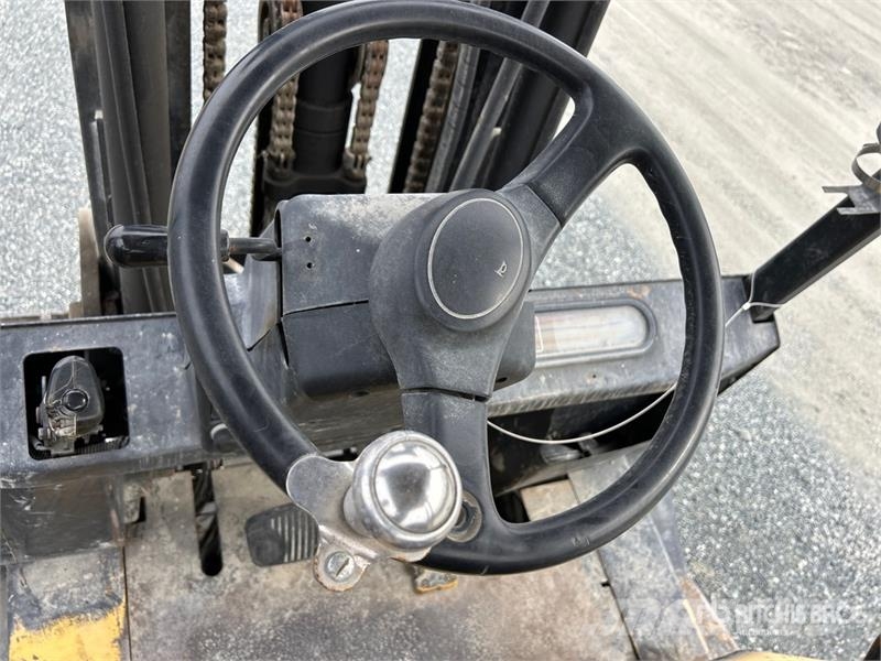Yale 8000 lb Forklift Інше