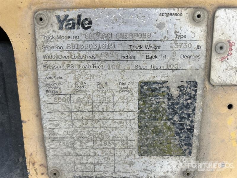 Yale GDP080L 8000 lb Pneumatic Tire Forklift Вилични кари-повдигачи - други