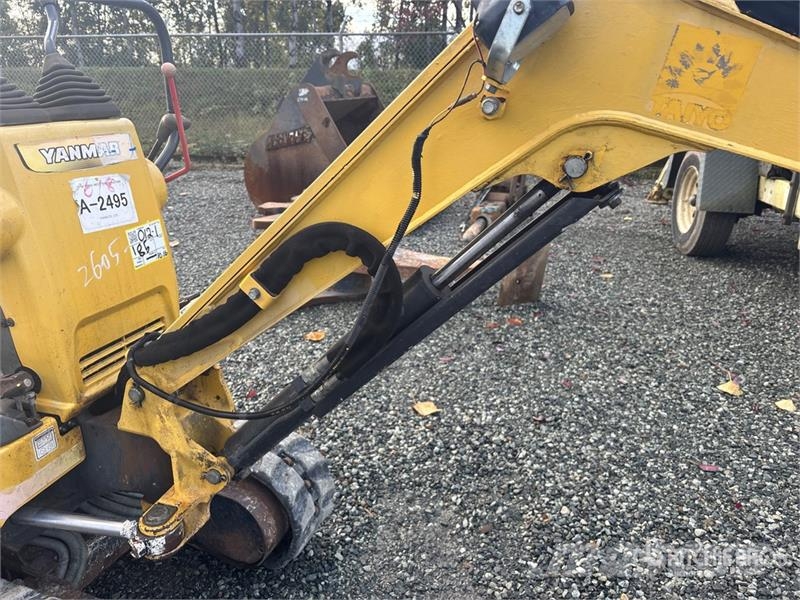 Yanmar SV081A Mini Excavator حفارات صغيرة أقل من 7 طن (حفارات صغيرة)