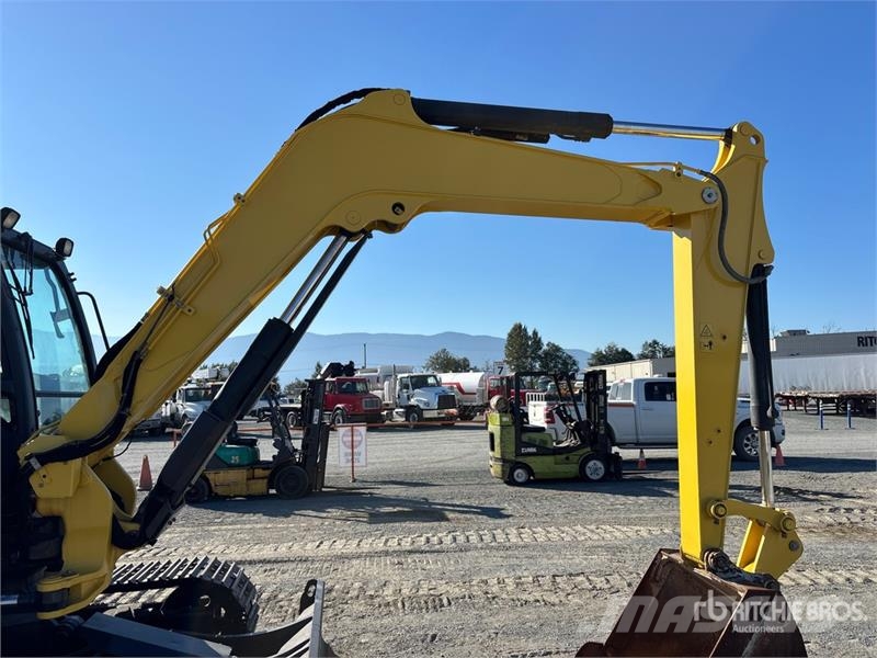 Yanmar SV100-2A Tracked Excavator Paletli ekskavatörler