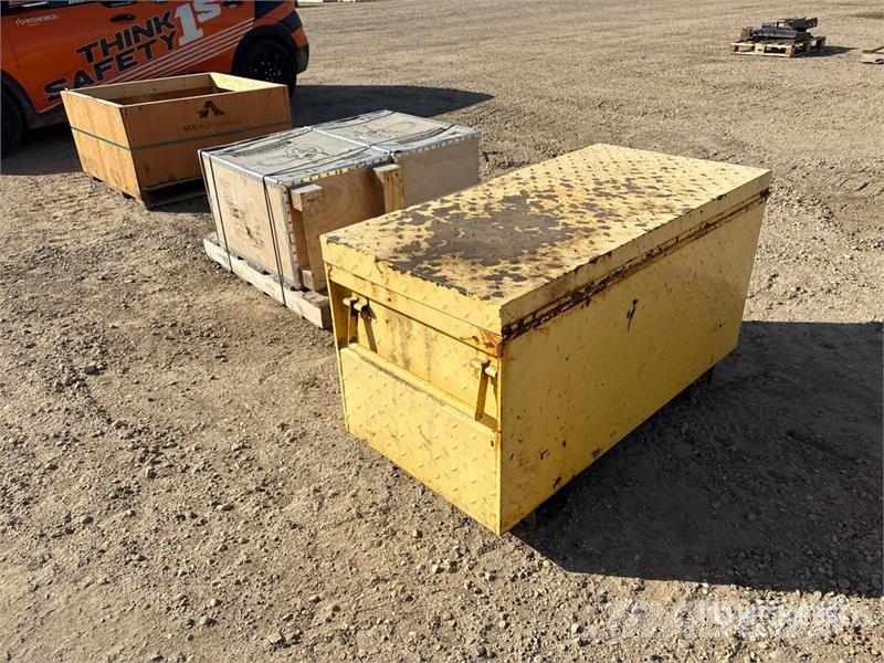 (1) 110 Ton, (2) 60 Ton Swivels Equipamentos de perfuração de petróleo e gás