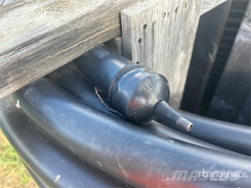 1 3/4 in Utility Hose & Wood Spool Drugi deli