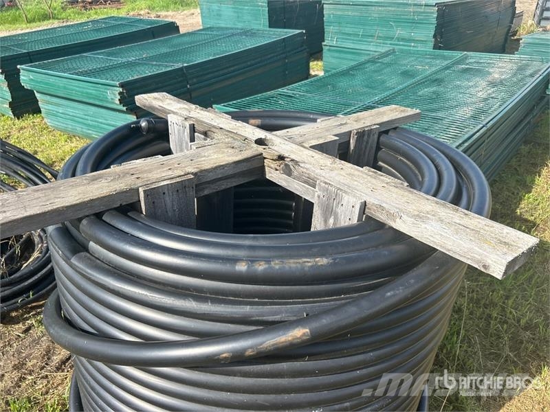 1 3/4 in Utility Hose & Wood Spool Drugi deli
