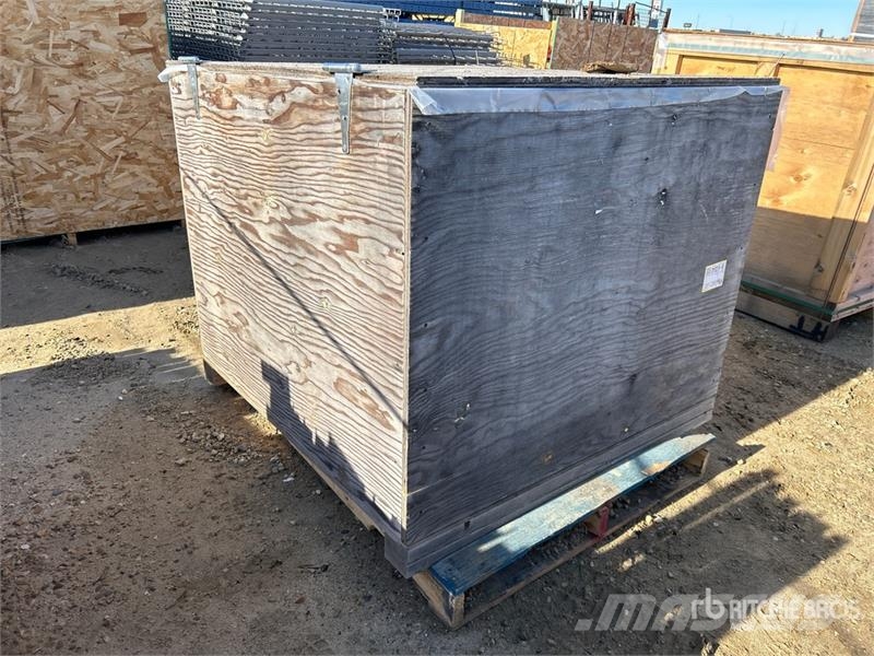 1 Crate of 40 2 in x 2 in Heater Ducts مكونات أخرى