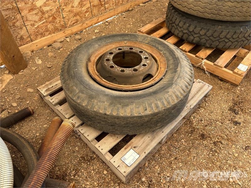 10.00-20 Tire Kiti naudoti statybos komponentai