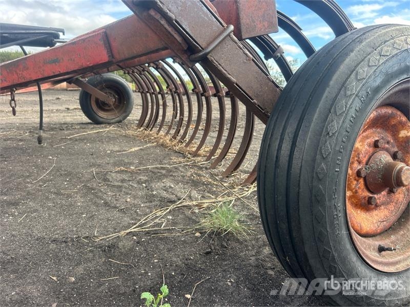 10 ft Root Rake Muut maatalouskoneet