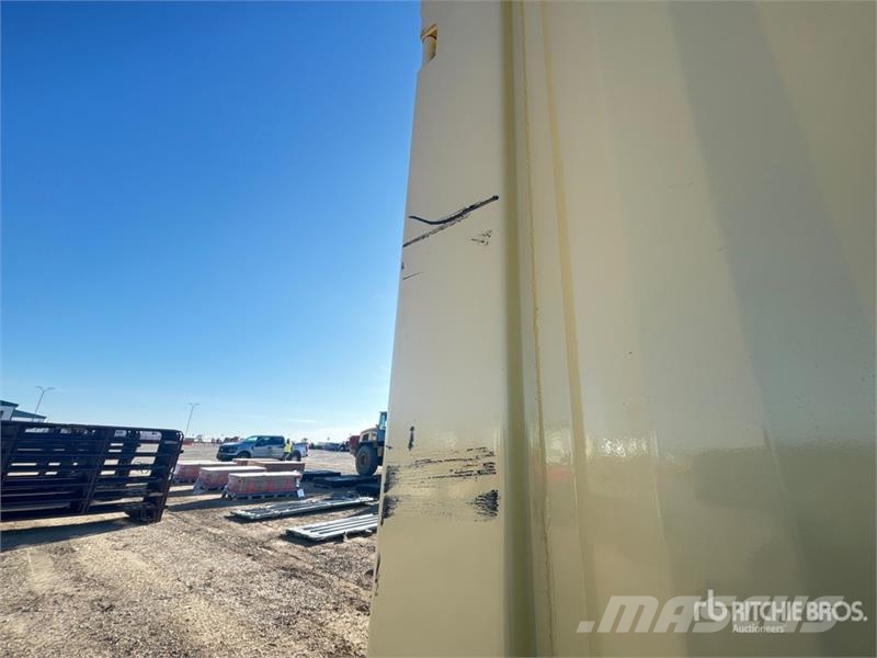  10 ft Storage Container Контейнери за съхранение