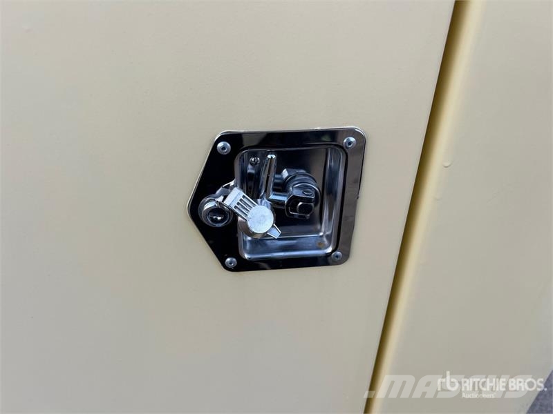 10 ft Storage Container Container per immagazzinare