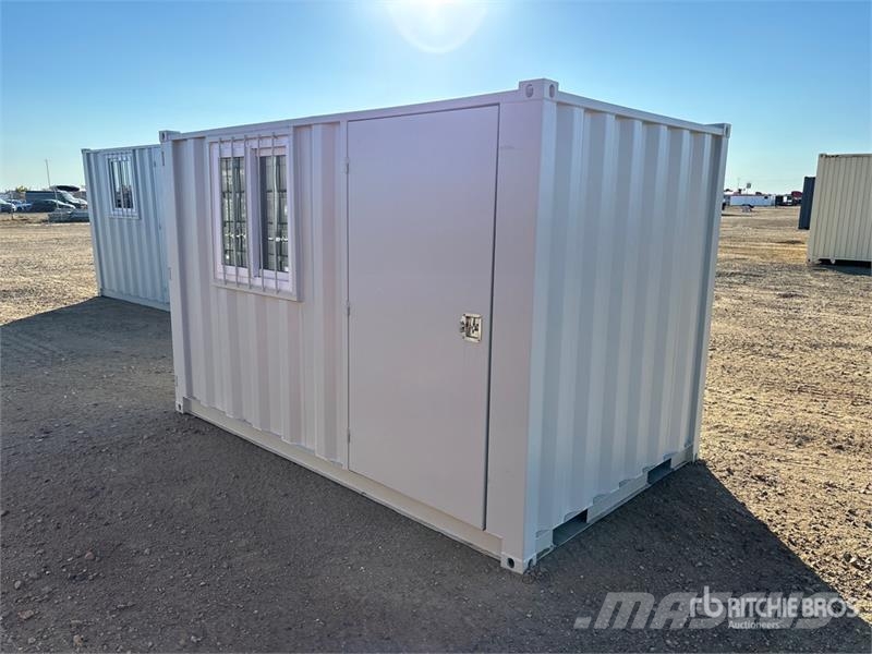 10 ft Storage Container Контейнери для зберігання