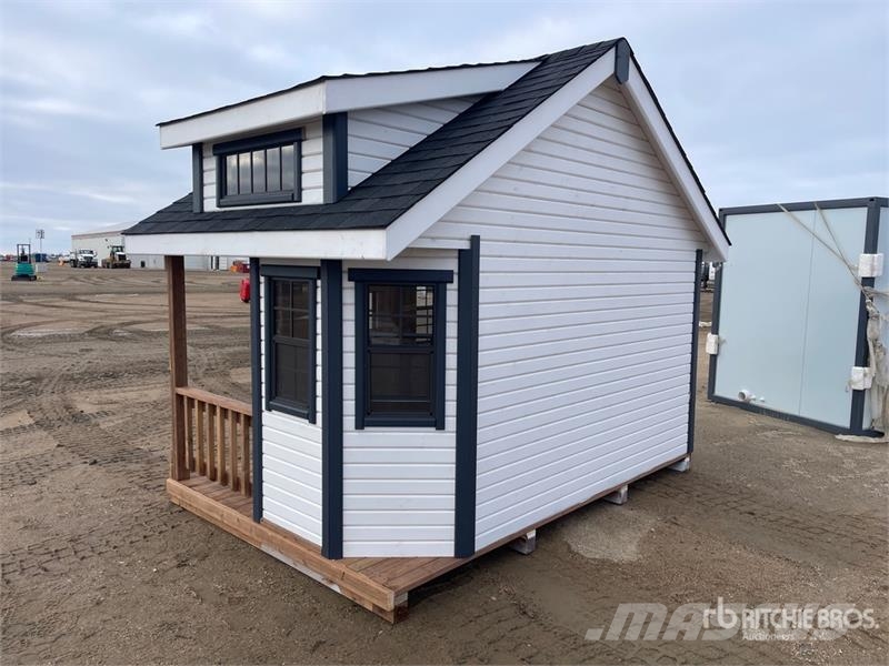  10 ft x 7.6 ft x 11 ft Playhouse (Unused) Andre komponenter