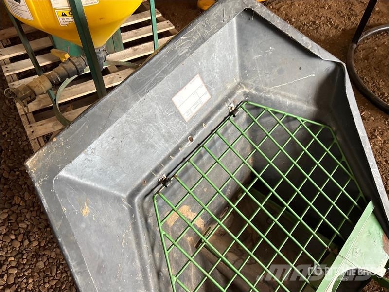  10 in Steel Hopper Otros componentes