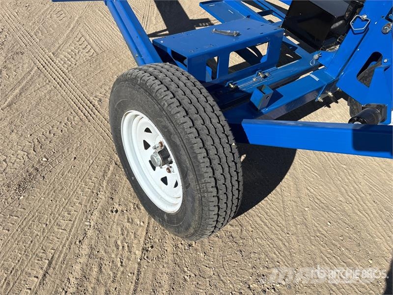 10 in x 44 ft Grain Auger (Inoperable) Транспортне обладнання