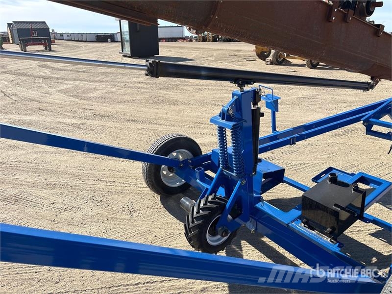 10 in x 44 ft Grain Auger (Inoperable) Транспортне обладнання