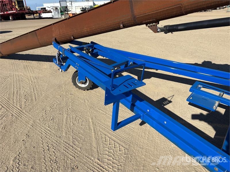 10 in x 44 ft Grain Auger (Inoperable) Транспортне обладнання