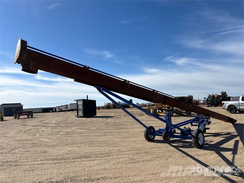 10 in x 44 ft Grain Auger (Inoperable) Транспортне обладнання