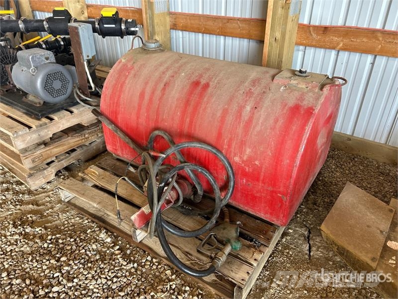  100 gal Portable Steel Fuel Tank Üzemanyag- és adaléktartályok