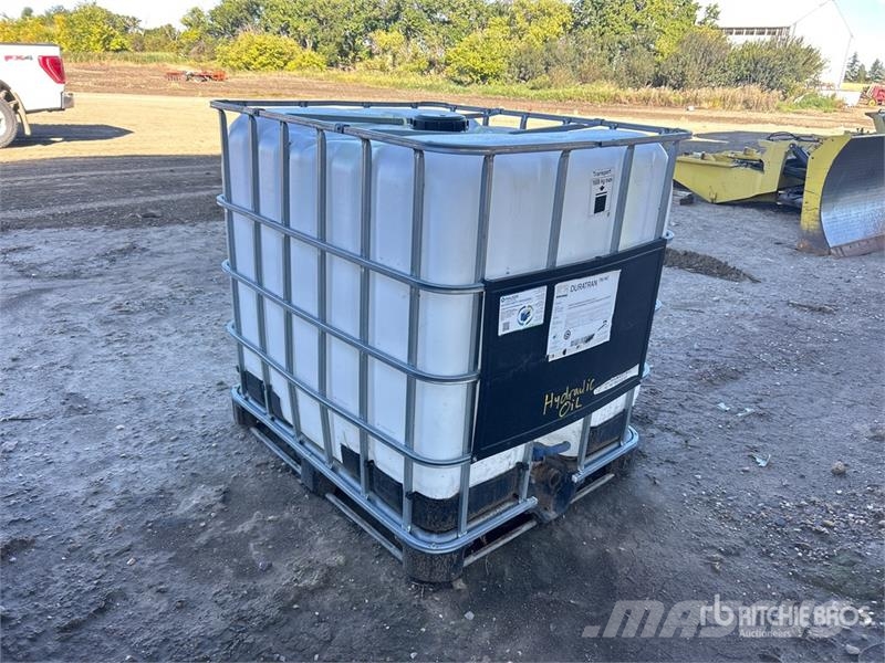 1000 L Poly Tote Kiti naudoti statybos komponentai