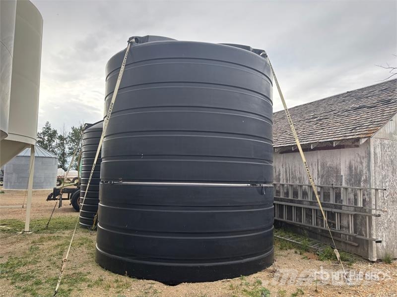 10000 gal Poly Liquid Fertilizer Tank Fuel and additive tanks