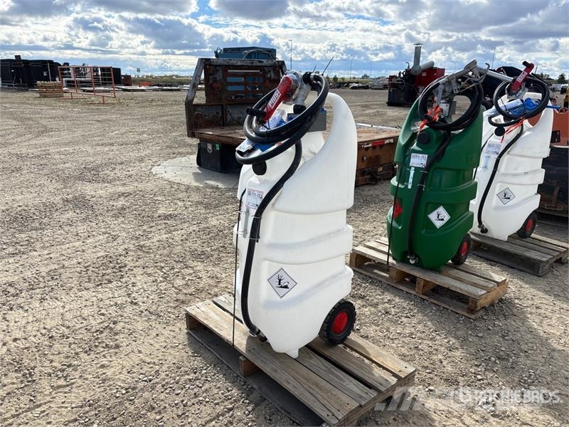 109 L Portable DEF Storage Fuel Tank (Unused) Баки для топлива и присадок