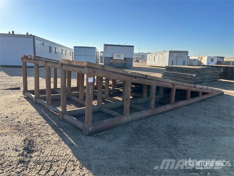 11 ft 6 in x 24 ft Loading Ramp Drugi deli