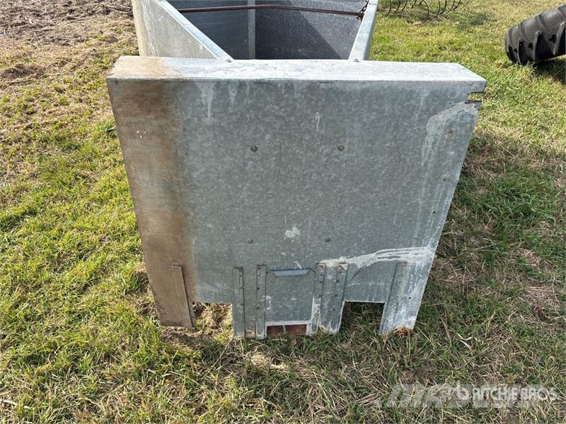  11 ft Grain Box Divider Otros componentes