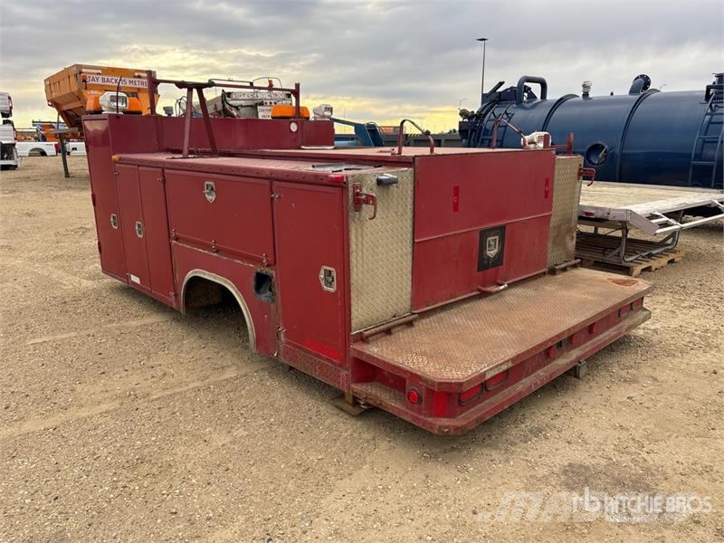 11 ft Service Body - Fits 2013 Dodge 5500 Andre komponenter
