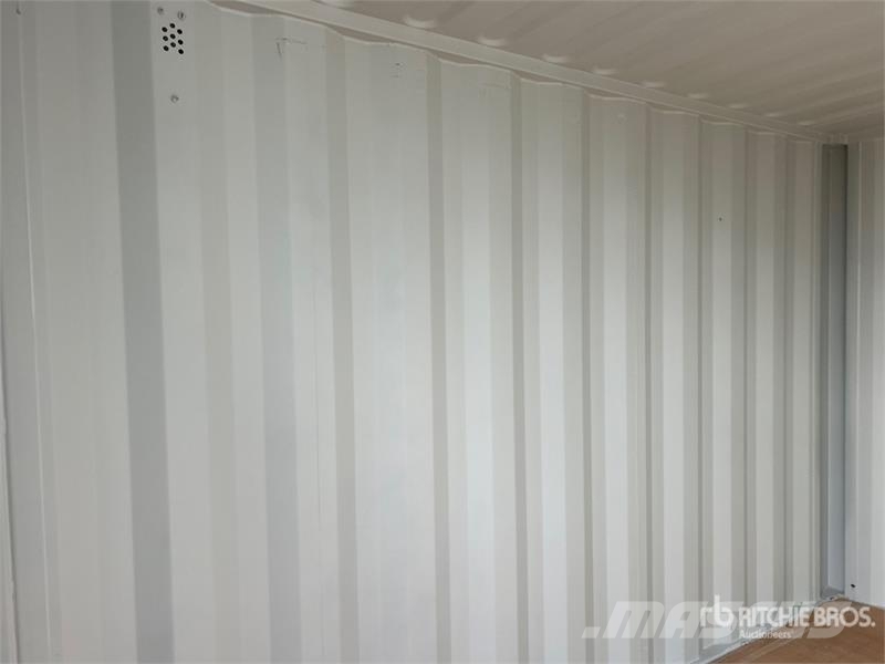 11 ft Storage Container 贮藏箱