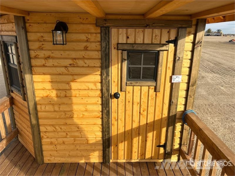  11 ft x 9 ft x 10 ft Pine Playhouse (Unused) مكونات أخرى
