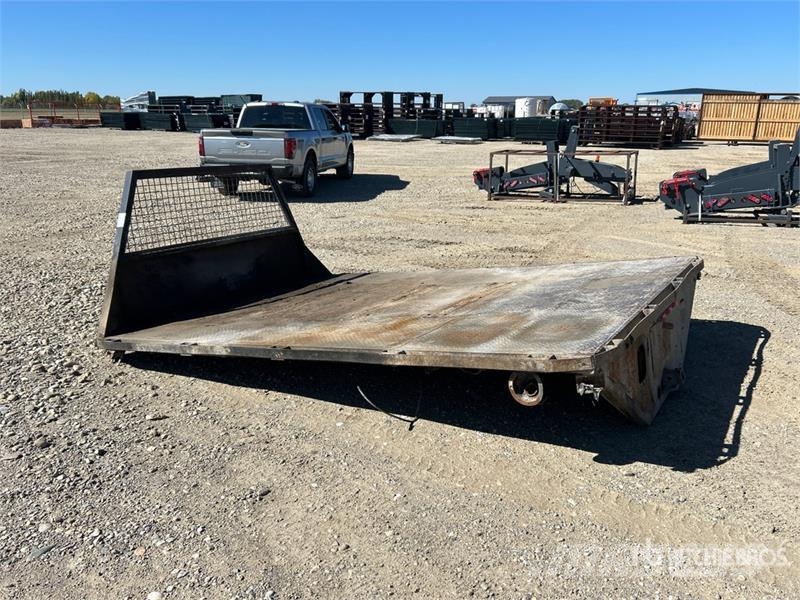  11 ft x 96 in Truck Flatbed Body صندوق