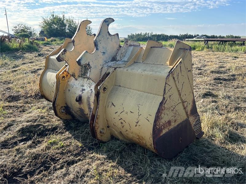  115 in Cleanup Excavator Bucket Godet