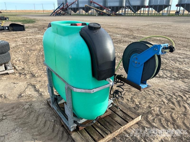 12 ft 3-Point Hitch Sprayer Vontatott trágyaszórók