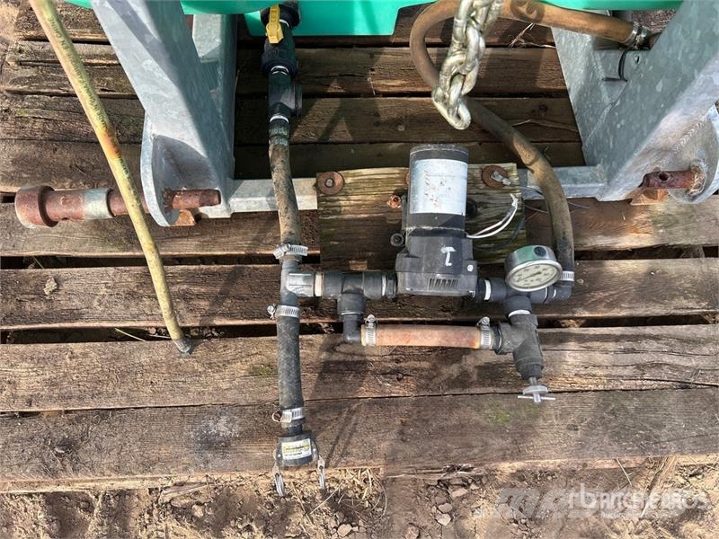12 ft 3-Point Hitch Sprayer Vontatott trágyaszórók