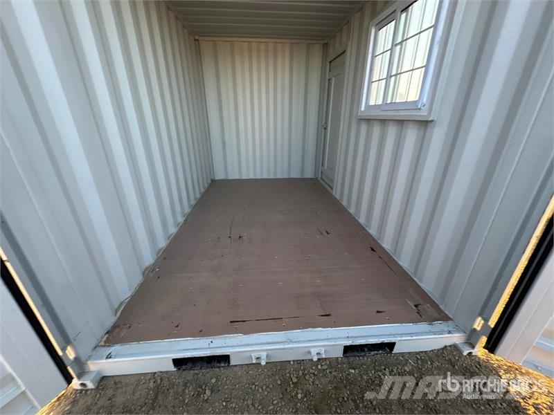 12 ft Storage Container Контейнери для зберігання