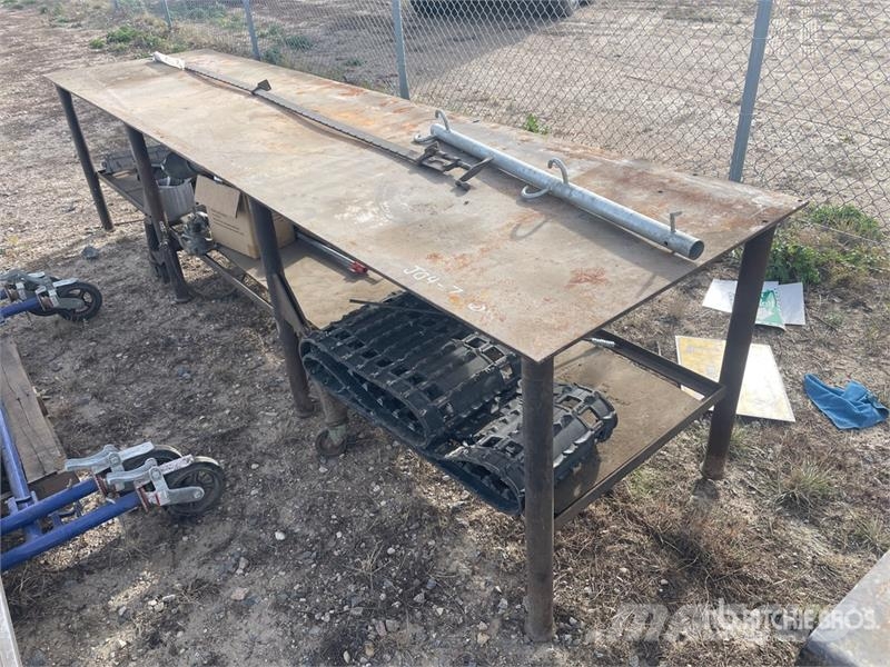 12 ft x 3 ft Workbench Andre komponenter