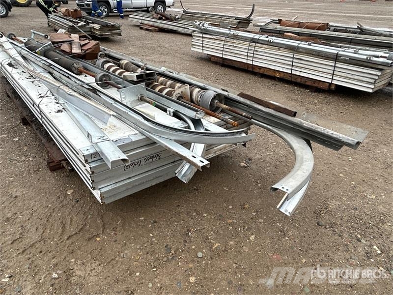  12 ft x  ft Overhead Doors Andre komponenter
