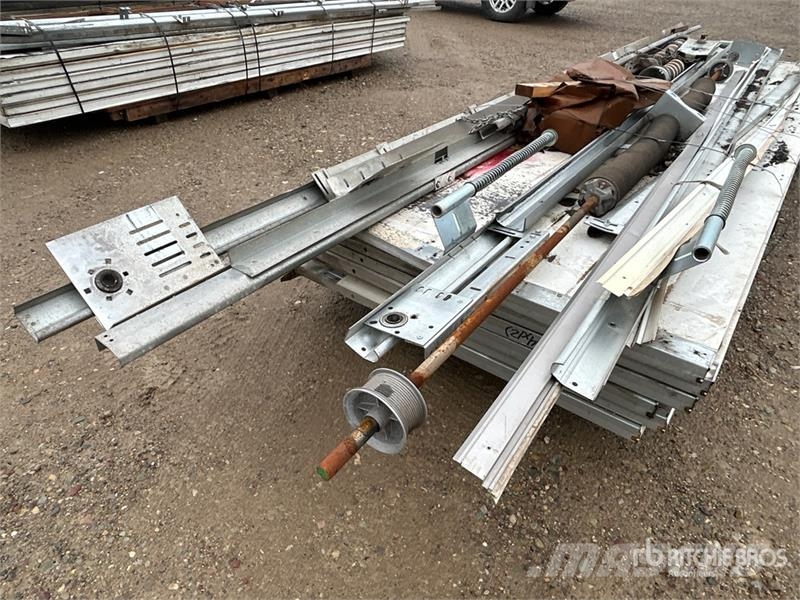  12 ft x  ft Overhead Doors Andre komponenter