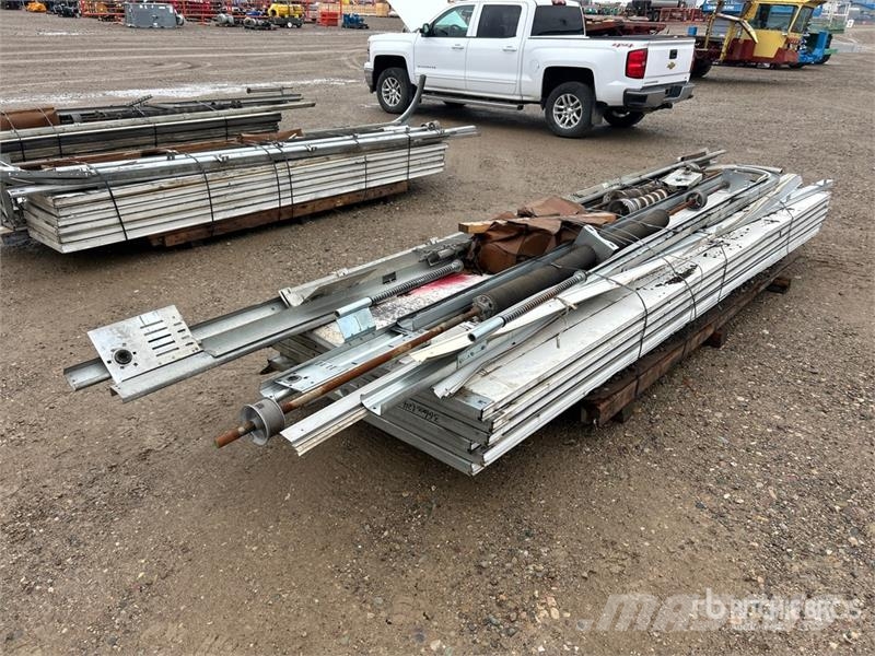  12 ft x  ft Overhead Doors Andre komponenter