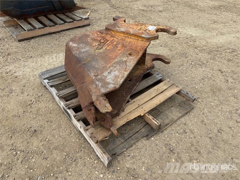 12 in Q/C Frost Excavator Bucket Kanalak