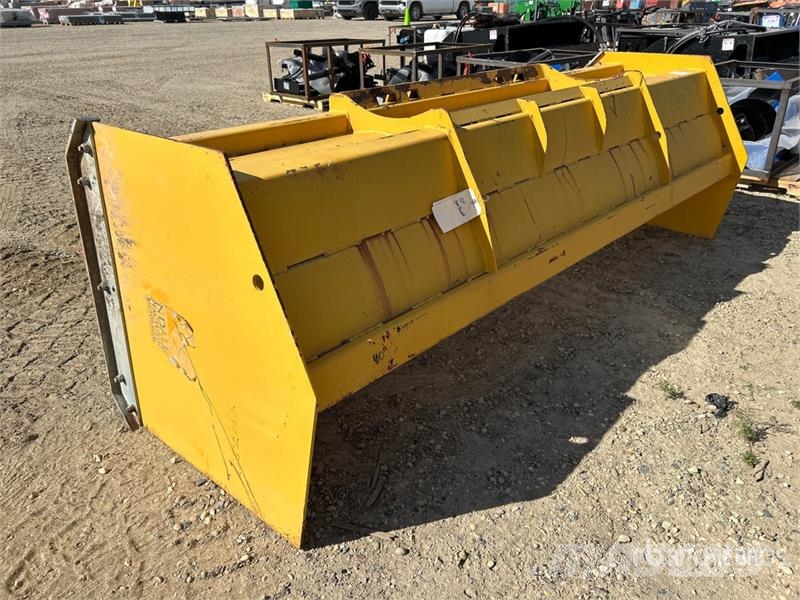  120 in Skid Steer Snow Pusher Snežne daske i plugovi