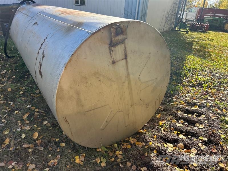 1230 gal Steel Diesel Fuel Tank Fuel and additive tanks