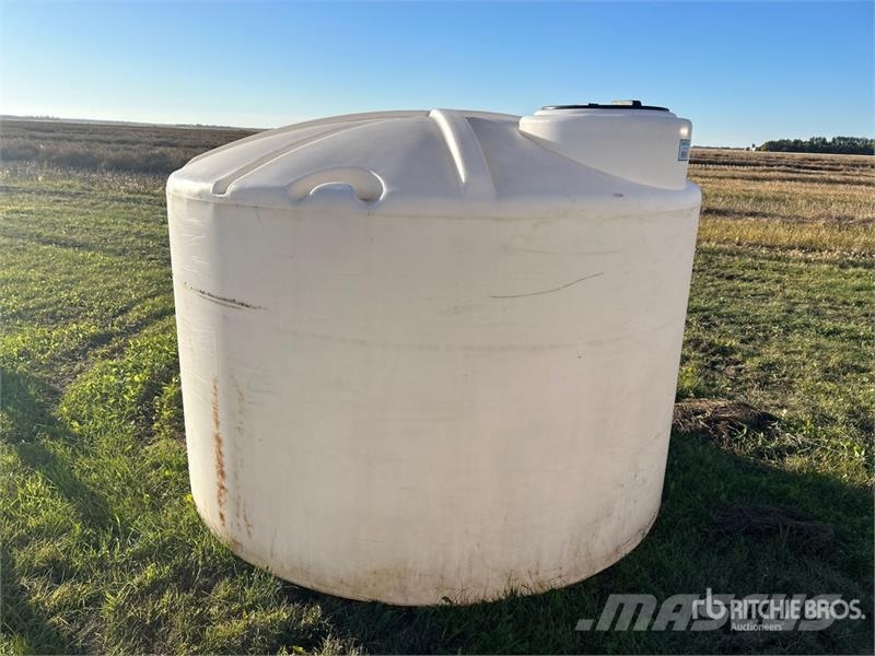 1250 gal Poly Tank Serbatoi per carburante e additivi