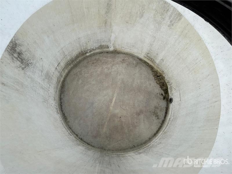  1250 gal Poly Water Tank صهاريج الوقود والصهاريج الإضافية