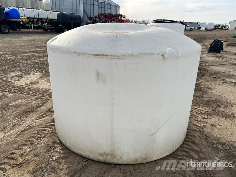 1250 gal Water Tank Polttoaine- ja lisäainesäiliöt