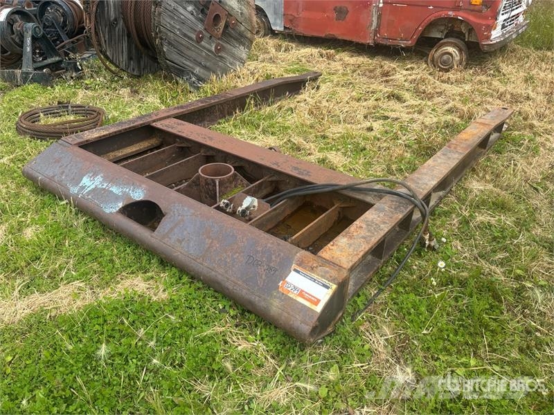  128 in Neck Frame - Fits Scissor Neck Trailer Transportes - Outros
