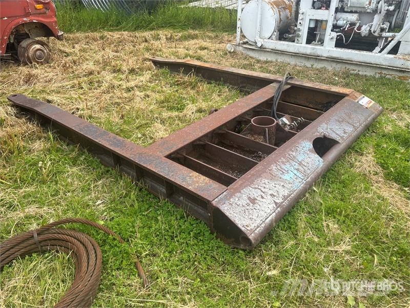  128 in Neck Frame - Fits Scissor Neck Trailer Transportes - Outros
