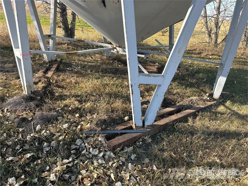  13 ft Steel Bin Hopper Saagi töötlemise ja ladustamise seadmed - Muud
