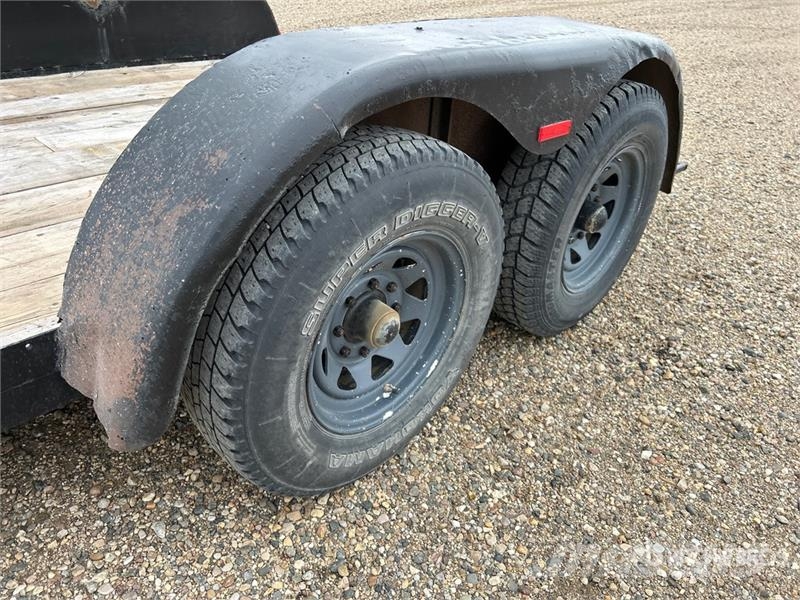  13 ft T/A Equipment Trailer Трейлери колесного транспортного засобу